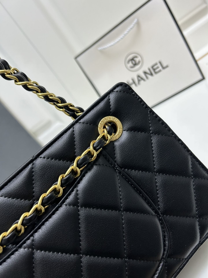 Ch**el wallet purse